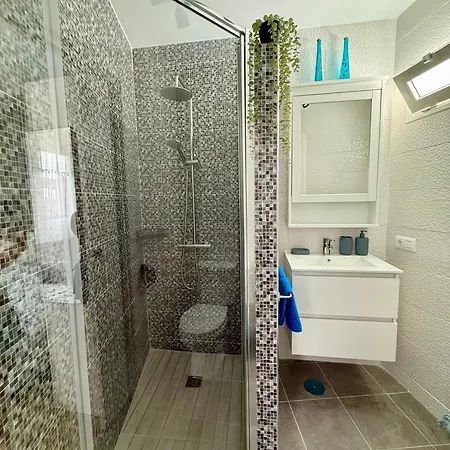 בית הארחה Y Lofts Makana