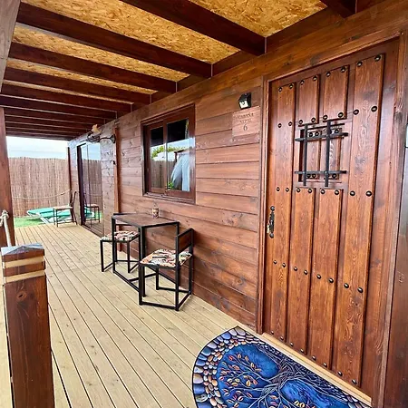 בית הארחה Y Lofts Makana