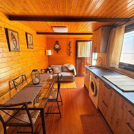 Y Lofts Makana Vendégház