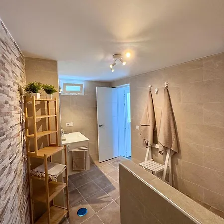 Y Lofts Makana 게스트하우스