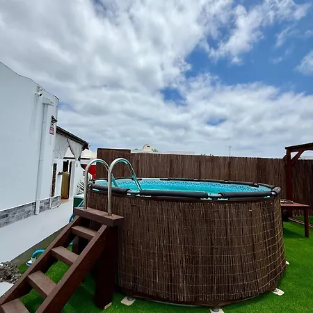 Y Lofts Makana Playa Blanca