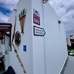 Guest house Y Lofts Makana *