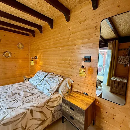 Y Lofts Makana Гостевой дом *