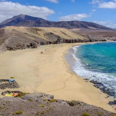 بيت ضيافة Y Lofts Makana بلايا بلانكا