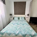Y Lofts Makana 招待所