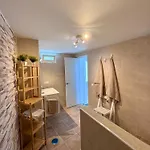 Y Lofts Makana Pensionat