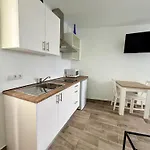 Y Lofts Makana 招待所 *