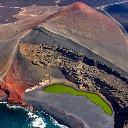 Y Lofts Makana Penzion