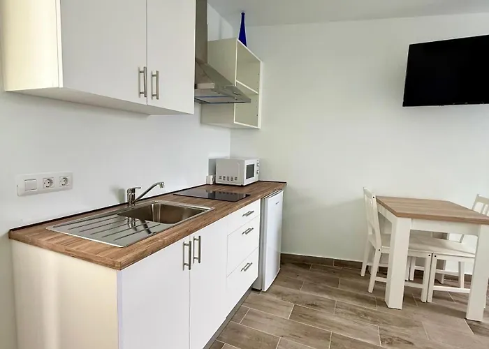 Y Lofts Makana Penzion *